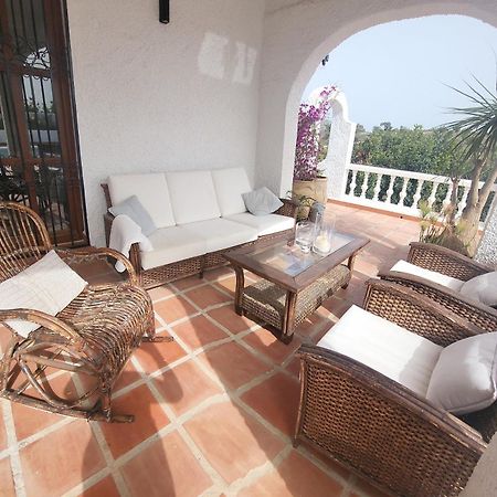 Romantic White Villa -Private Pool Нерха Екстер'єр фото