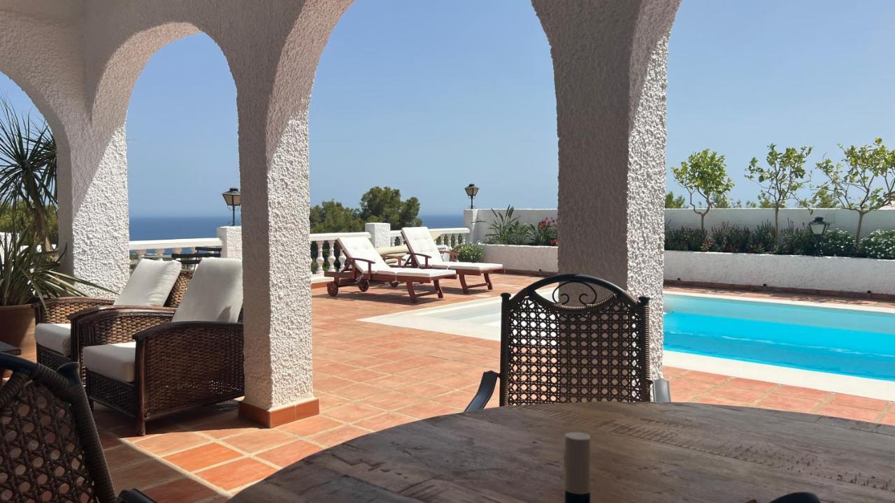 Romantic White Villa -Private Pool Нерха Екстер'єр фото