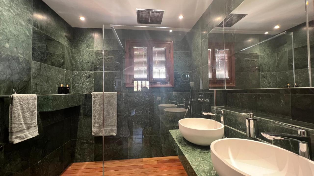 Romantic White Villa -Private Pool Нерха Екстер'єр фото