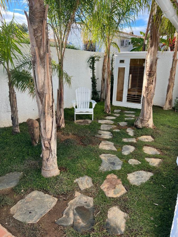 Romantic White Villa -Private Pool Нерха Екстер'єр фото