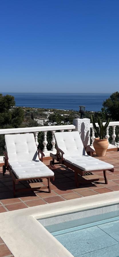 Romantic White Villa -Private Pool Нерха Екстер'єр фото